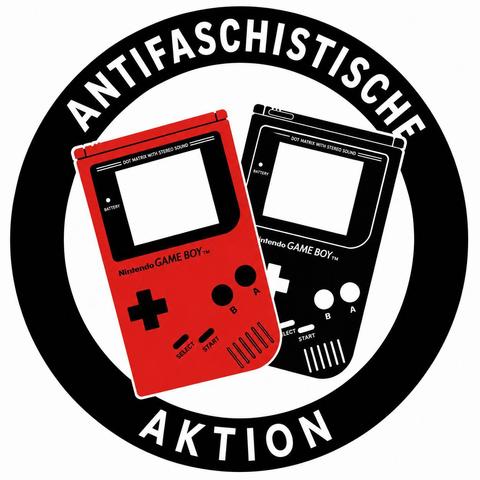 Antifaschistische Aktion mit rotem und schwarzem Gameboy statt der Flaggen.