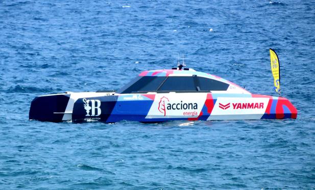 The photograph shows the 'Chase Zero', the official support boat of the 37th America's Cup ' powered by green hydrogen sailing during the competition off the coast of Barcelona. It is capable of traveling at speeds over 50 knots with zero emissions.
