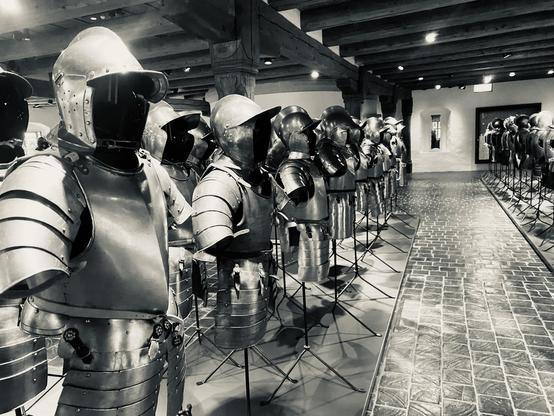 Tows of plate armour