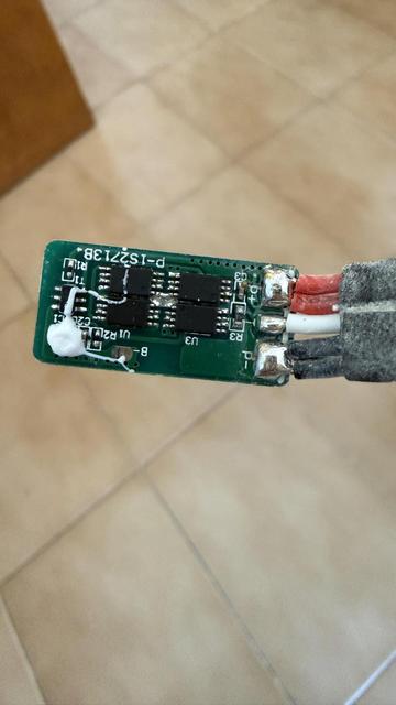Foto of the charging circuit.