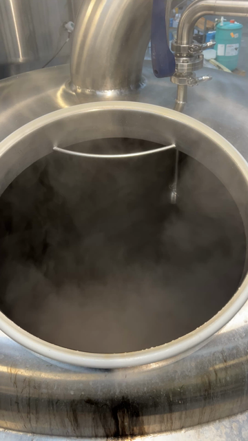 Steam vortices form at the mouth of my brew kettle. Sometimes there are two and the counter gyre against one another.